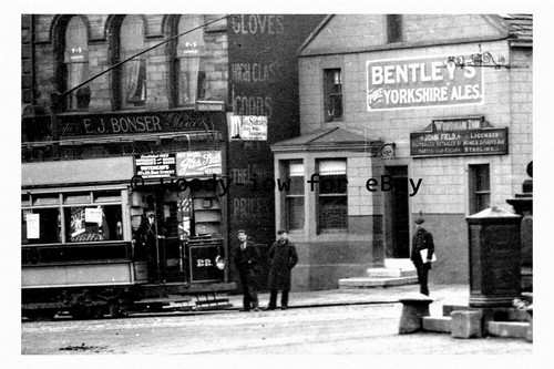 Pt9861 heckmondwike tram - pt9861,